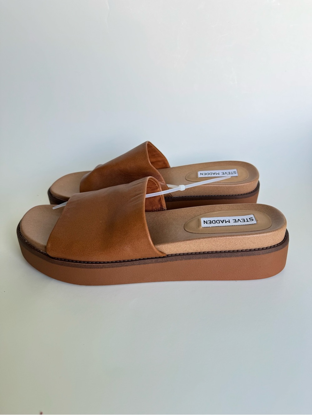Steve Madden Tan Brown Platform Slide Mules